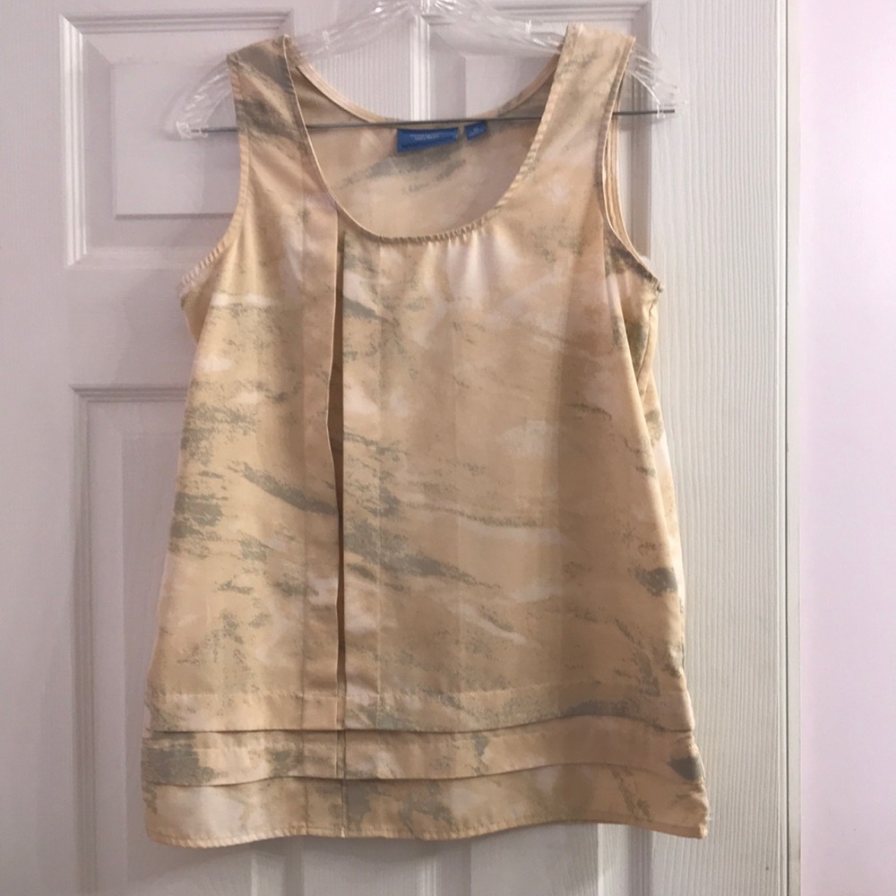 Vera Wang Simply Vera Yellow Tank Top Size M
